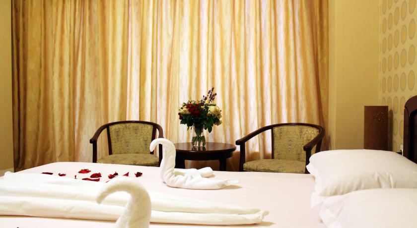 Hotel Cristal Неводарі Екстер'єр фото